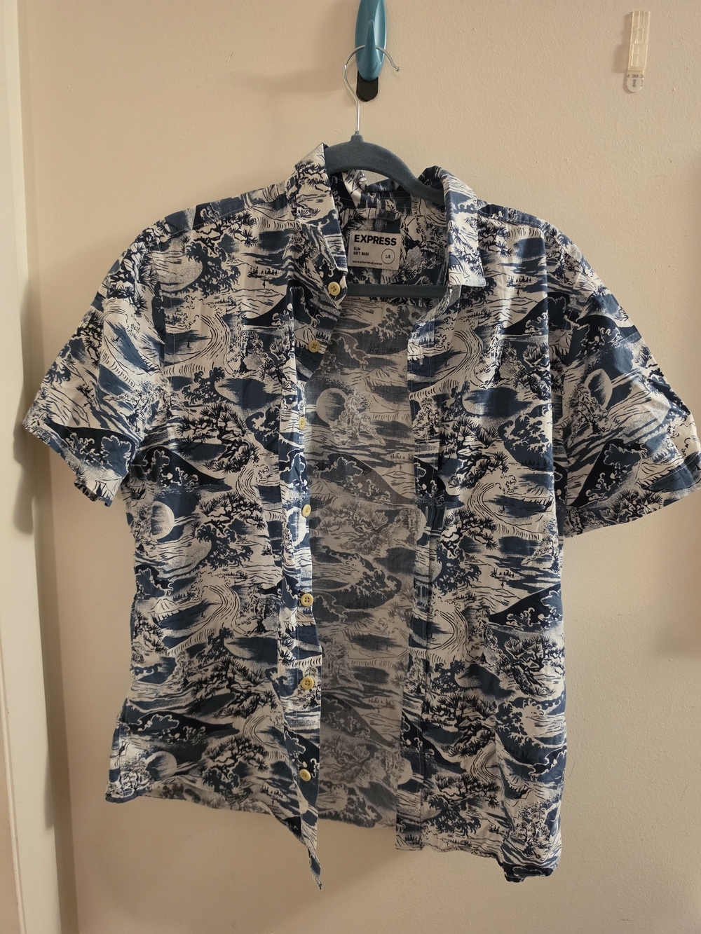 Express Men's Navy & White Short Sleeve Printed Button-Down Shirt Size L